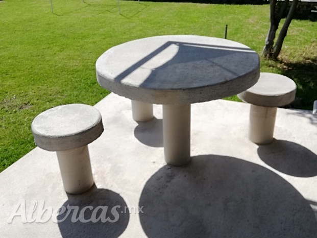 Mesa y Bancos de Concreto para Jardin